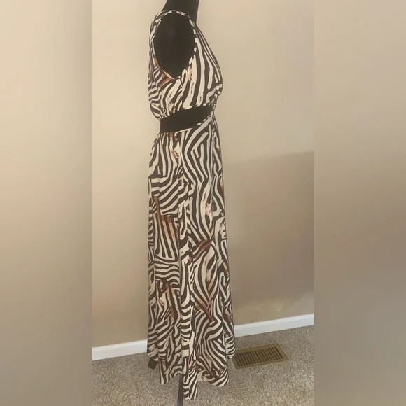 Animal Safari Print Maxi Cutout Dress by Shoe Dazzle Sz S - Picture 5 of 7